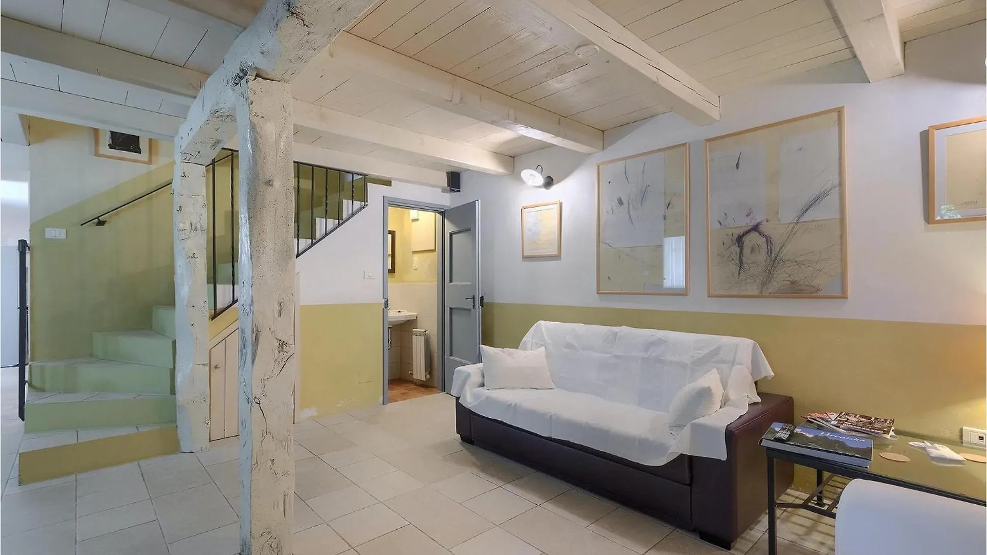 Villa Elena بوزت